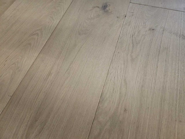 41 m2 parket eiken xl mutliplank - 2200 x 250 x 19 mm - afbeelding 1 van  3