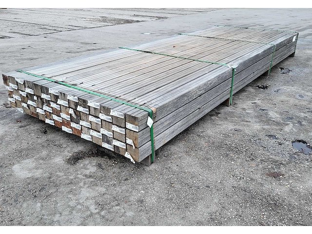 42x kapur palen 68 x 68 cm, lengte 305 cm - afbeelding 1 van  6