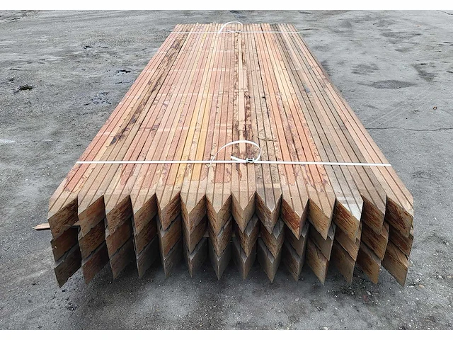42x kapur palen 68 x 68 mm, lengte 305 cm - afbeelding 2 van  4