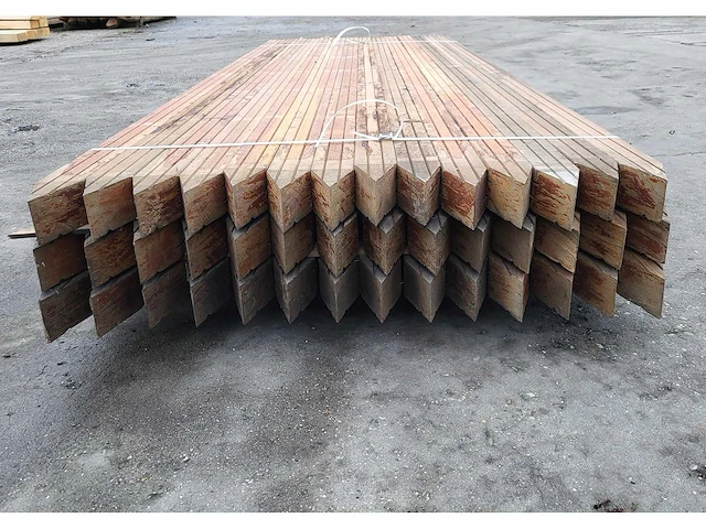 42x kapur palen 68 x 68 mm, lengte 305 cm - afbeelding 4 van  4