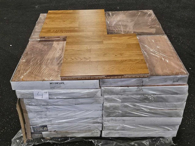 43 m2 parket eiken multiplank - 600 x 600 x 38 mm - afbeelding 3 van  3