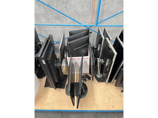 44x 24" monitor - divers - afbeelding 3 van  6