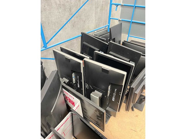 44x 24" monitor - divers - afbeelding 5 van  6