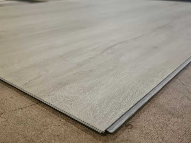45 m2 pvc spc click plank - 1220 x 228 x 5 mm - afbeelding 2 van  2