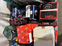 45 pallets technische auto-onderdelen - afbeelding 24 van  41