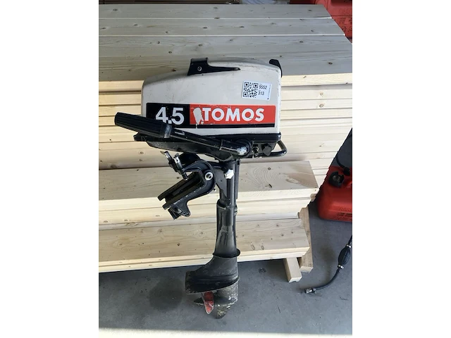 4,5 pk buitenboordmotor, tomos - afbeelding 1 van  6