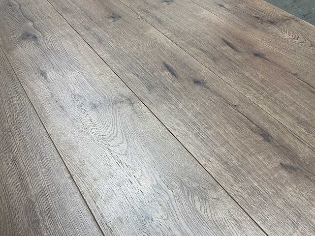 45,7m² purity glow douglas antiek laminaatvloer - afbeelding 6 van  10