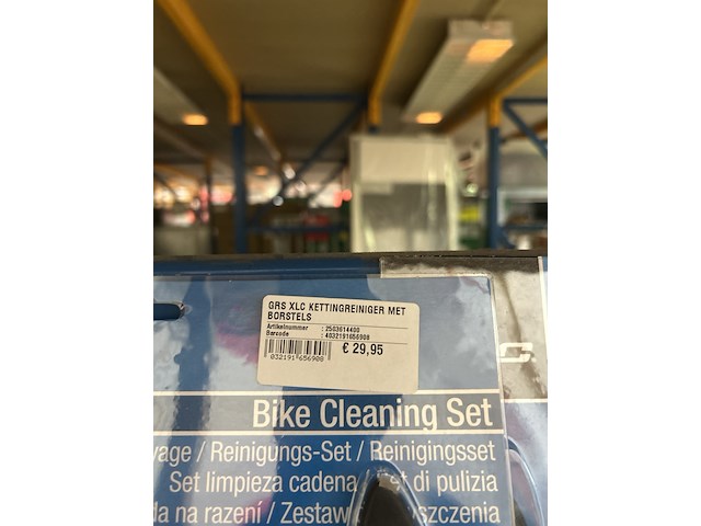 45x fietsaccessoires w.o. fietspompen, onderhoudsartikelen - afbeelding 3 van  11