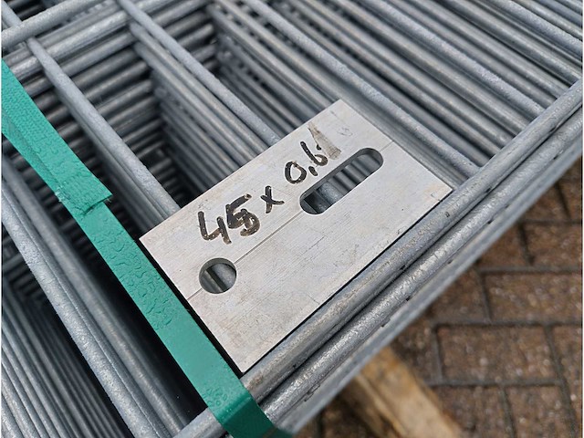 45x heras - dubbelstaafs hekwerk 8/6/8 (45x) 0,6m volbad gegalvaniseerd - afbeelding 3 van  11