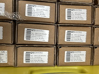 45x installatiemateriaal w.o. dali repeater voor din-rail, inschakelstroombegrenzer helvar, camtec - afbeelding 5 van  5