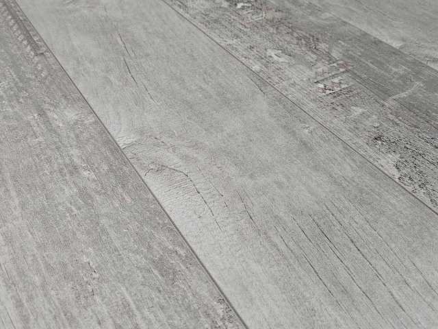 46 m2 laminaat plank - 1380 x 193 x 8 mm - afbeelding 1 van  3