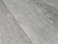 46 m2 laminaat plank - 1380 x 193 x 8 mm - afbeelding 1 van  3