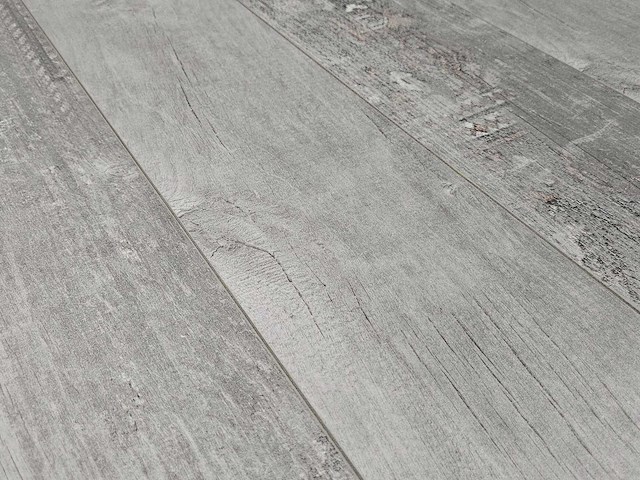 46 m2 laminaat plank - 1380 x 193 x 8 mm - afbeelding 1 van  3