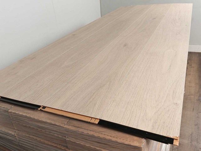 46 m2 laminaat xl plank berry alloc - 2410 x 241 x 12,3 mm - afbeelding 3 van  4