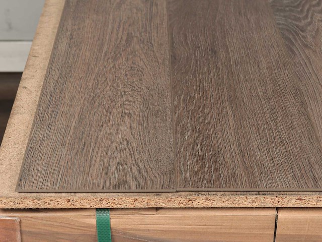 46 m2 pvc click plank met xps onderlaag - 1290 x 173 x 5 mm - afbeelding 2 van  3