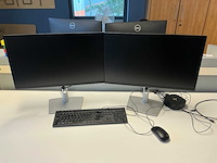 47 monitoren met 19 dockingstations - afbeelding 14 van  16