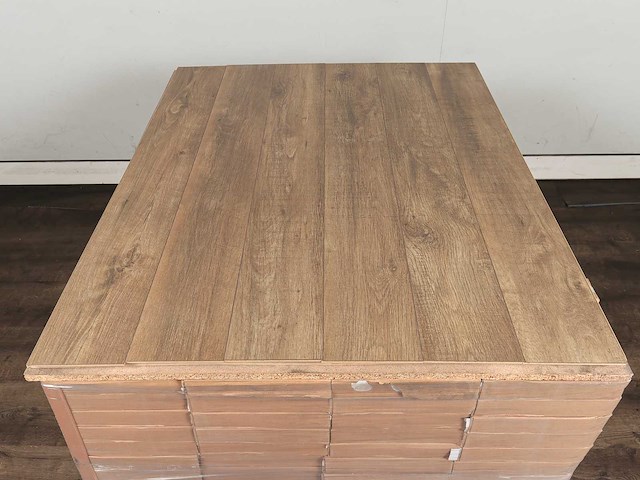 48 m2 laminaat plank - 1209 x 158 x 12 mm - afbeelding 3 van  4