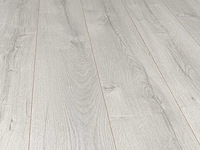 48 m2 laminaat plank - 1383 x 193 x 8 mm - afbeelding 1 van  3