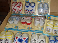 48 paar baby schoentjes assortie - afbeelding 2 van  3