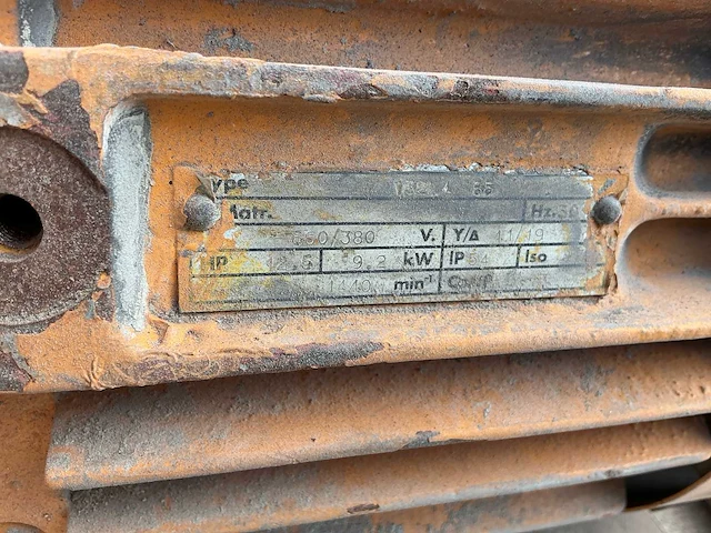 48,5 meter aan opvoerbuizen met schroeven met elektromotoren - afbeelding 15 van  21