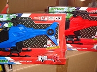 48x speelgoed helicopter 2 kleuren - afbeelding 1 van  3