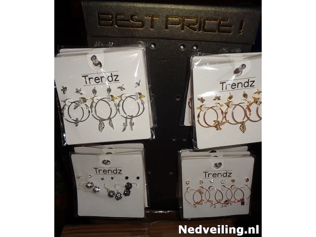 48x trendz fashion accessoires oorbellen op display - afbeelding 2 van  3