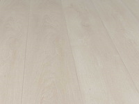 49 m2 laminaat plank - 1285 x 192 x 8 mm