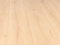 49 m2 laminaat plank - 1383 x 193 x 10 mm