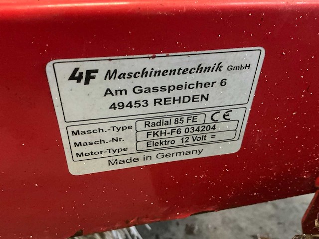 4f limpar radial 85fe straatveegmachine - afbeelding 5 van  6