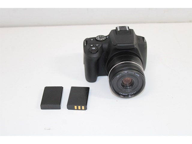 4k-digitale camera met 40x zoom, 64 mp - afbeelding 1 van  5