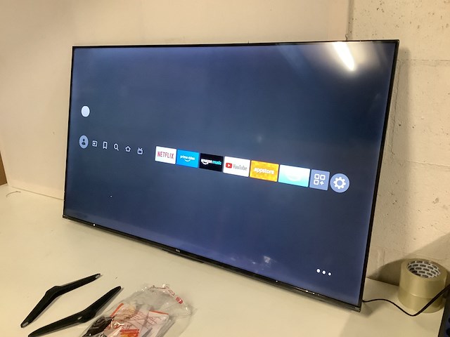 4k ultra hd led smart 50 inch tv op voetjes, tcl, 50pf650x1, zwart - afbeelding 5 van  7