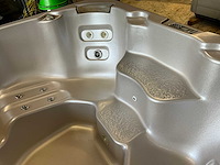 4seasonsspa jacuzzi - afbeelding 9 van  12