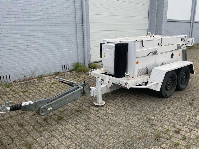 4t lier aanhangwagen - afbeelding 1 van  17