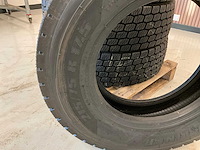 4x 215/75r17.5 berliner retread vrachtwagenband - afbeelding 4 van  7