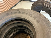 4x 295/80 r22.5 retread vrachtwagenband - afbeelding 6 van  9