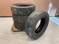 4x 315/60r22.5 retread vrachtwagenband - afbeelding 1 van  6
