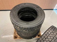 4x 315/60r22.5 retread vrachtwagenband - afbeelding 5 van  6
