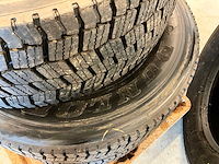 4x 315/60r22.5 retread vrachtwagenband - afbeelding 6 van  6