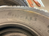 4x 315/80 r22.5 pirelli retread vrachtwagenband - afbeelding 4 van  8