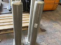 4x aanrijpaaltjes - afbeelding 1 van  2