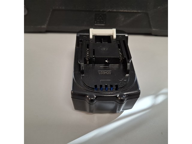 4x accu 18v - 4.0ah - afbeelding 4 van  5