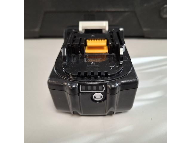 4x accu 18v - 4.0ah - afbeelding 4 van  6