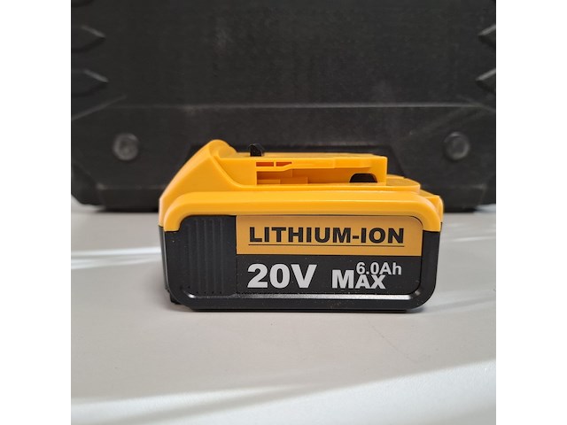 4x accu 20v - 6.0ah dcb200-60 - afbeelding 2 van  6