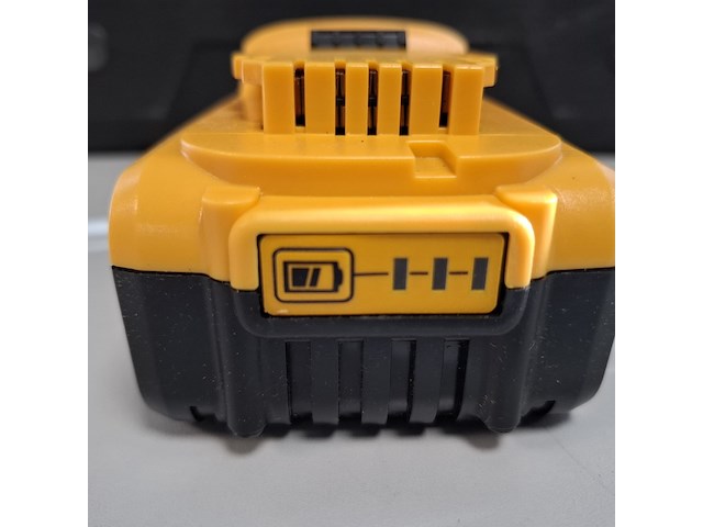 4x accu 20v - 6.0ah dcb200-60 - afbeelding 5 van  6