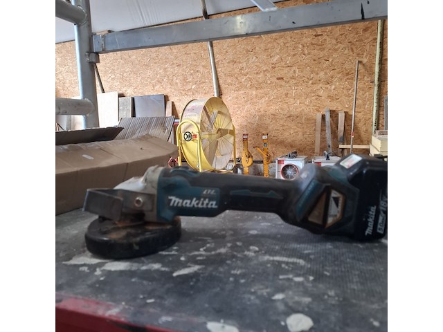 4x accu gereedschap makita - afbeelding 3 van  15