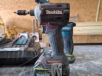 4x accu gereedschap makita - afbeelding 8 van  15