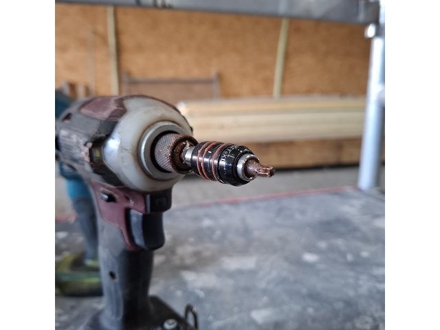 4x accu gereedschap makita - afbeelding 11 van  15