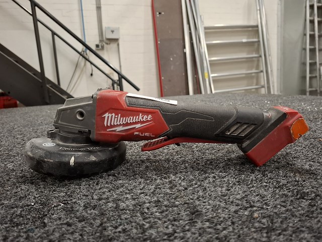 4x accu gereedschap milwaukee, bouwjaar 2021/2022 - afbeelding 12 van  16