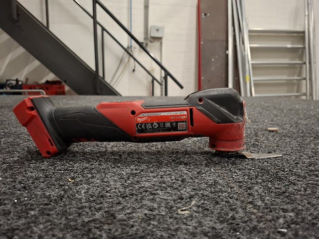 4x accu gereedschap milwaukee, bouwjaar 2021/2022 - afbeelding 16 van  16