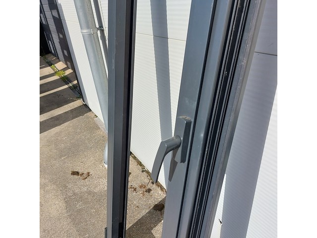 4x aluminium kozijn met kiepraam, zwartgrijs (mat) - afbeelding 2 van  13